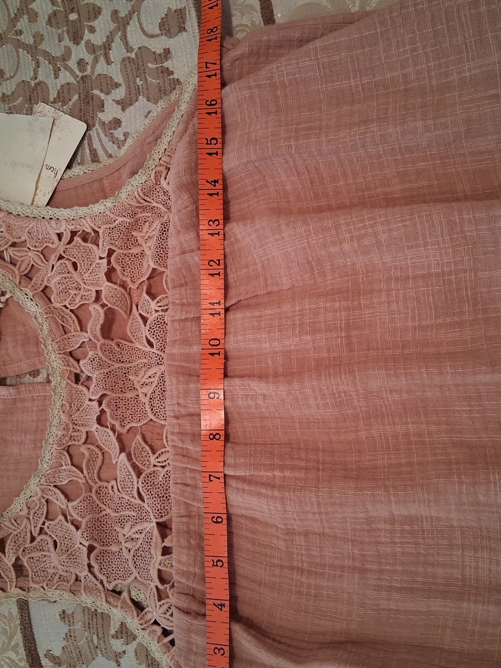 Hem & T H READ Sleeveless Lace Yoke Camisole Top in Blush Peach SMALL NWT - Picture 10 of 13
